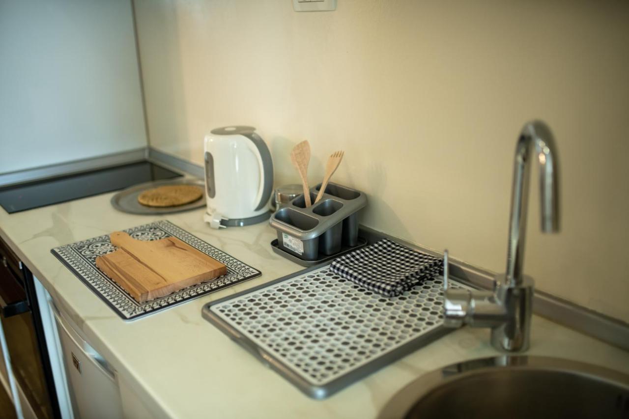 5 Star Central Studio Skopje Ngoại thất bức ảnh