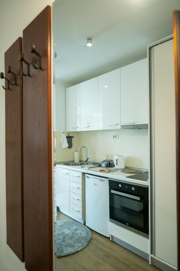 5 Star Central Studio Skopje Ngoại thất bức ảnh